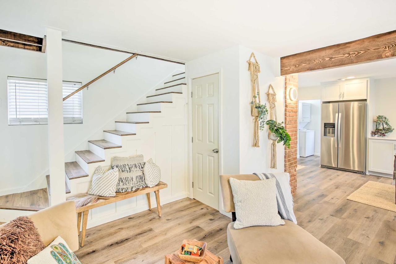 Casa vacanze Fully Remodeled Downtown Long Home! *